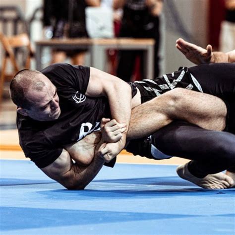 submission grappler|artisan submission grappling.